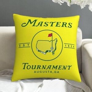 SET OF 2 NEW MASTERS GOLF TOURNAMENT Decor Pillow Case 18x18 yellow Double Sided